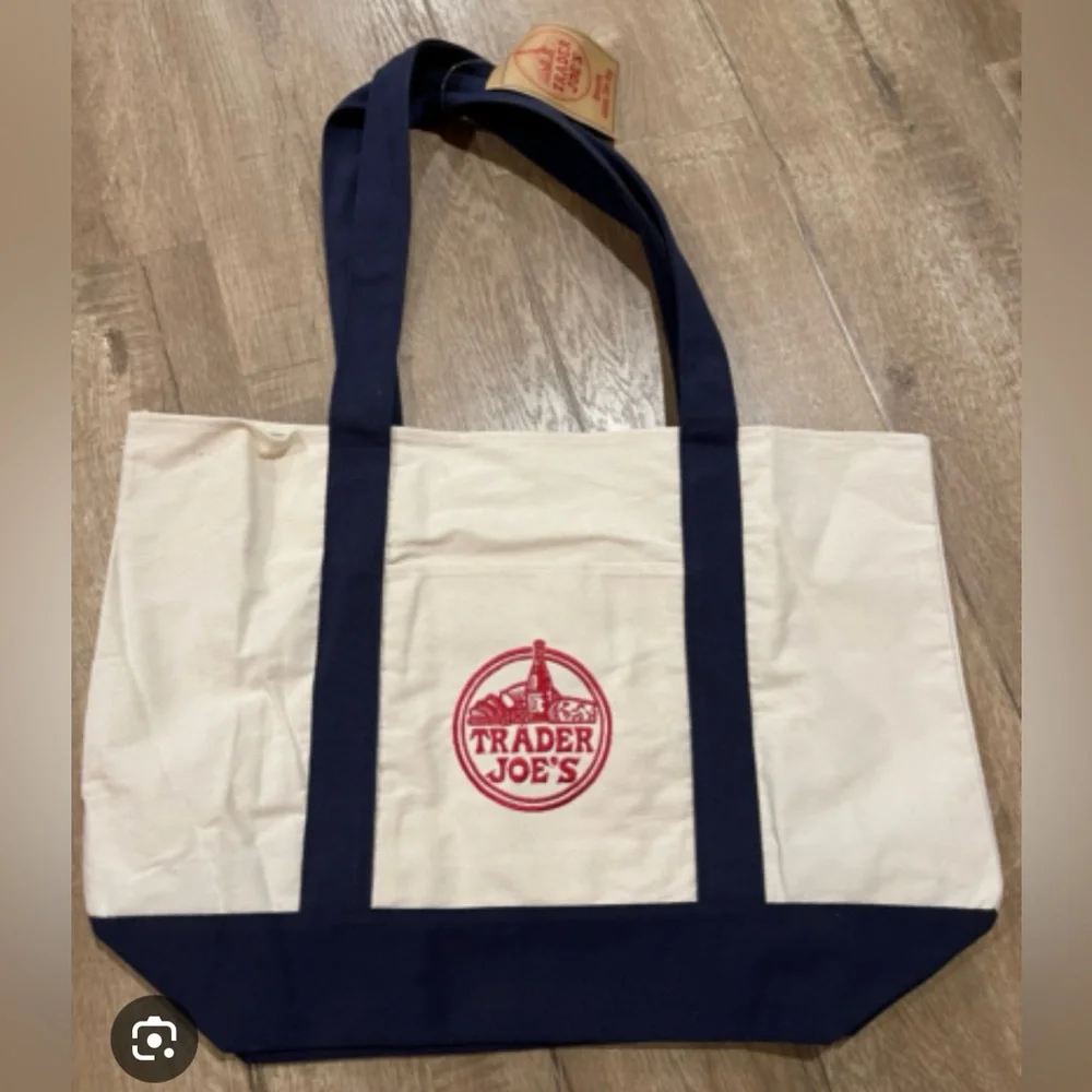 BIG TRADER JOES BAG not the mini! Brand new - Picture 1 of 1